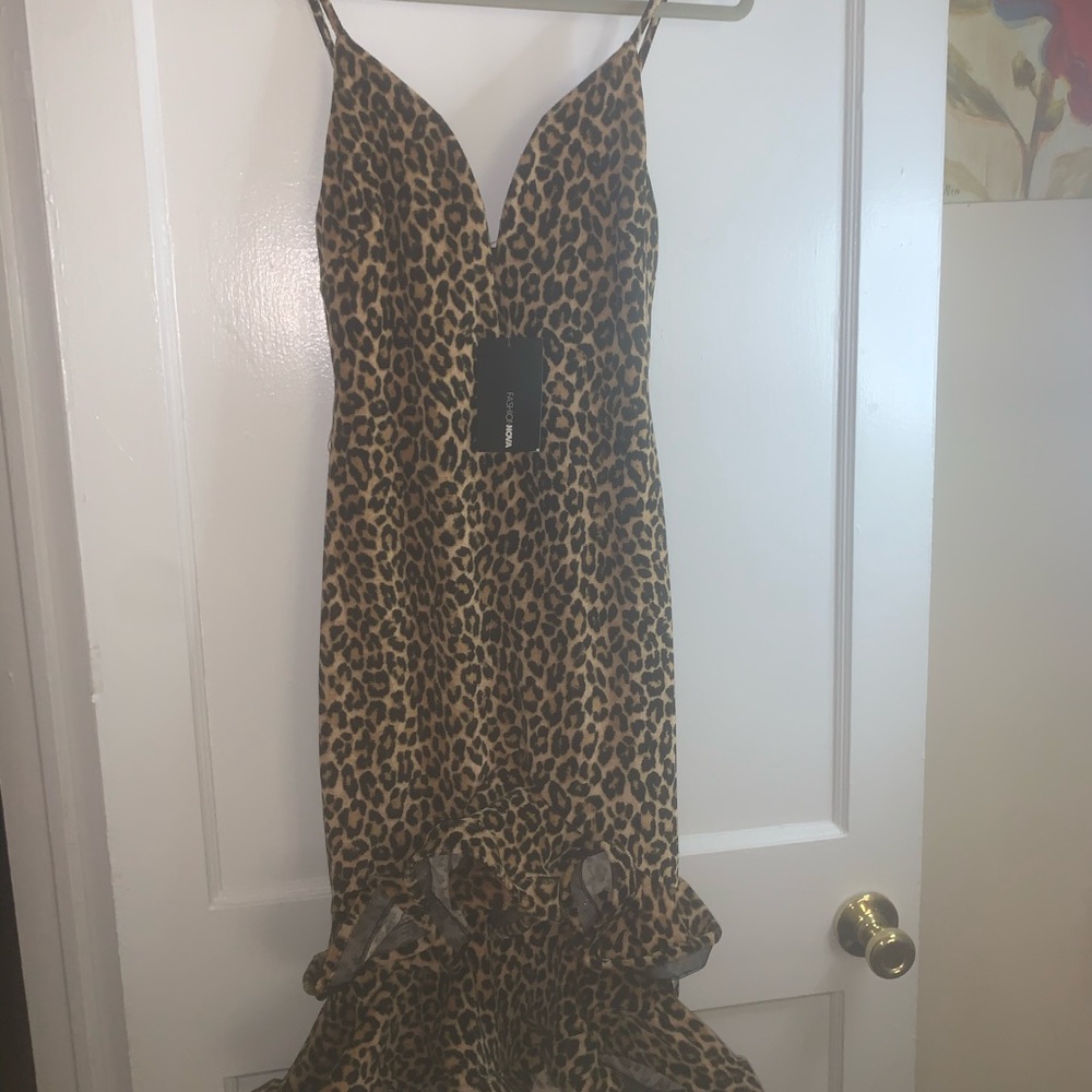 Fashion nova Leopard print ruffle dress